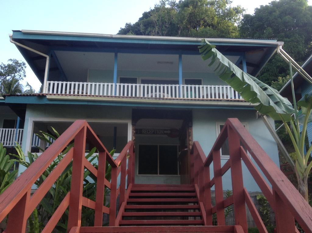 Rekona Lodge Gizo Extérieur photo