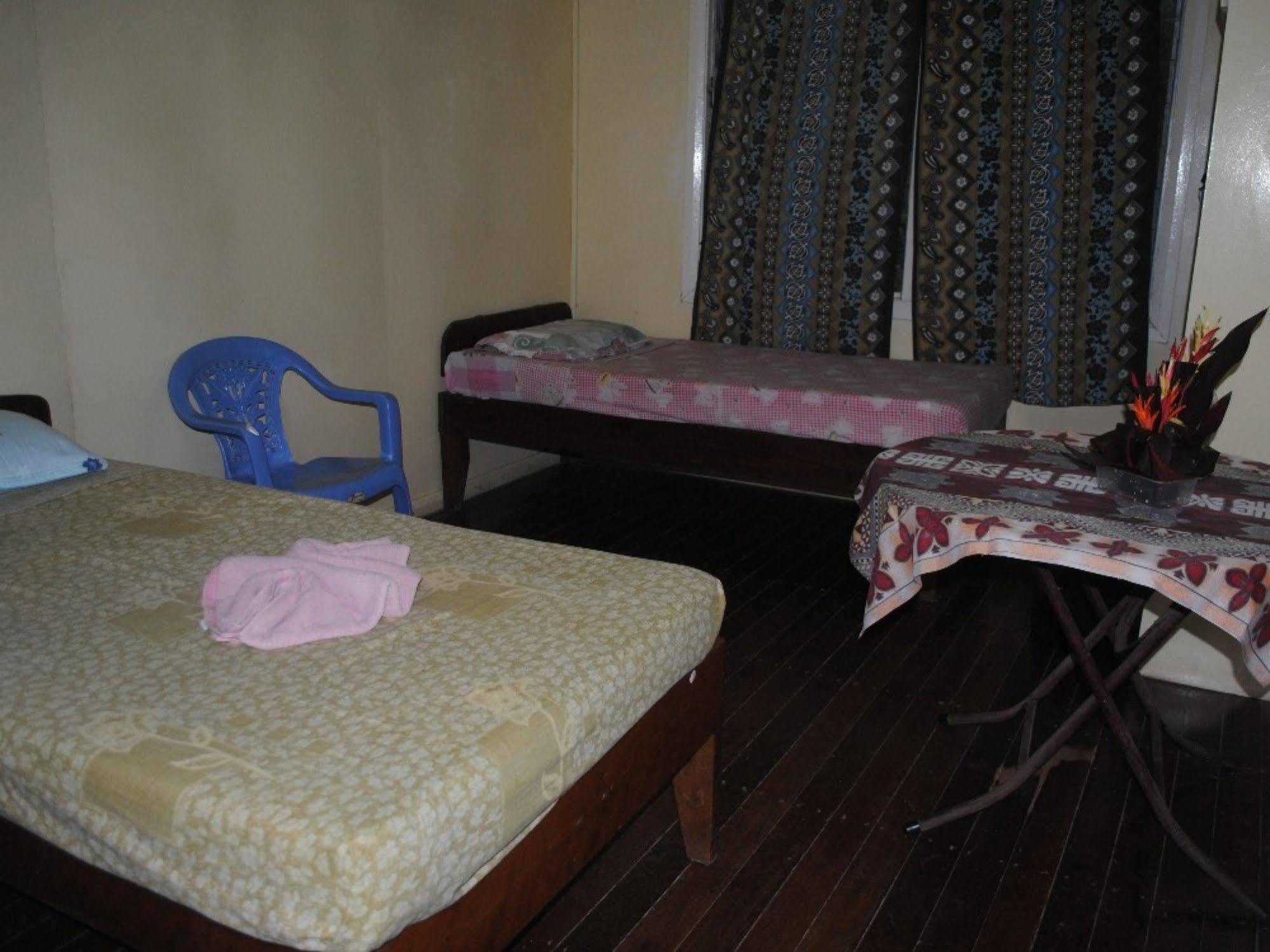 Rekona Lodge Gizo Extérieur photo
